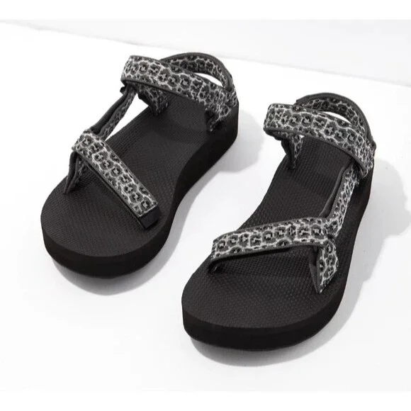 Teva Midform Universal Women's Sandal sz 8 Leopard Hiking Walking Beach Vacation - Picture 9 of 10